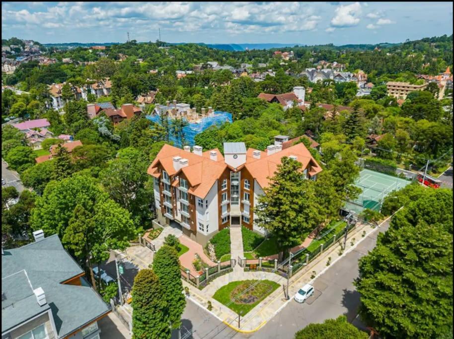 Luxuoso Apartamento Em Gramado - 2 Suites المظهر الخارجي الصورة